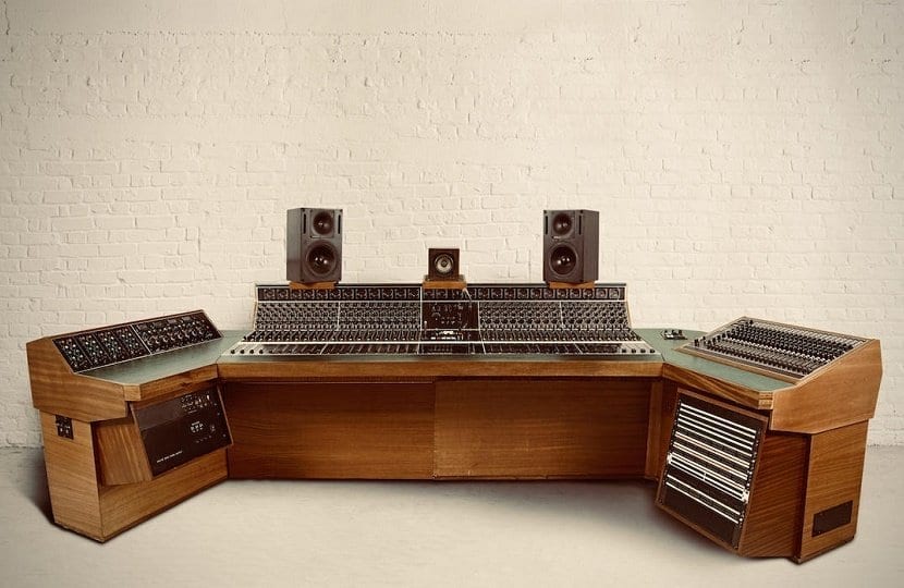 Led Zeppelin's Recording Console
