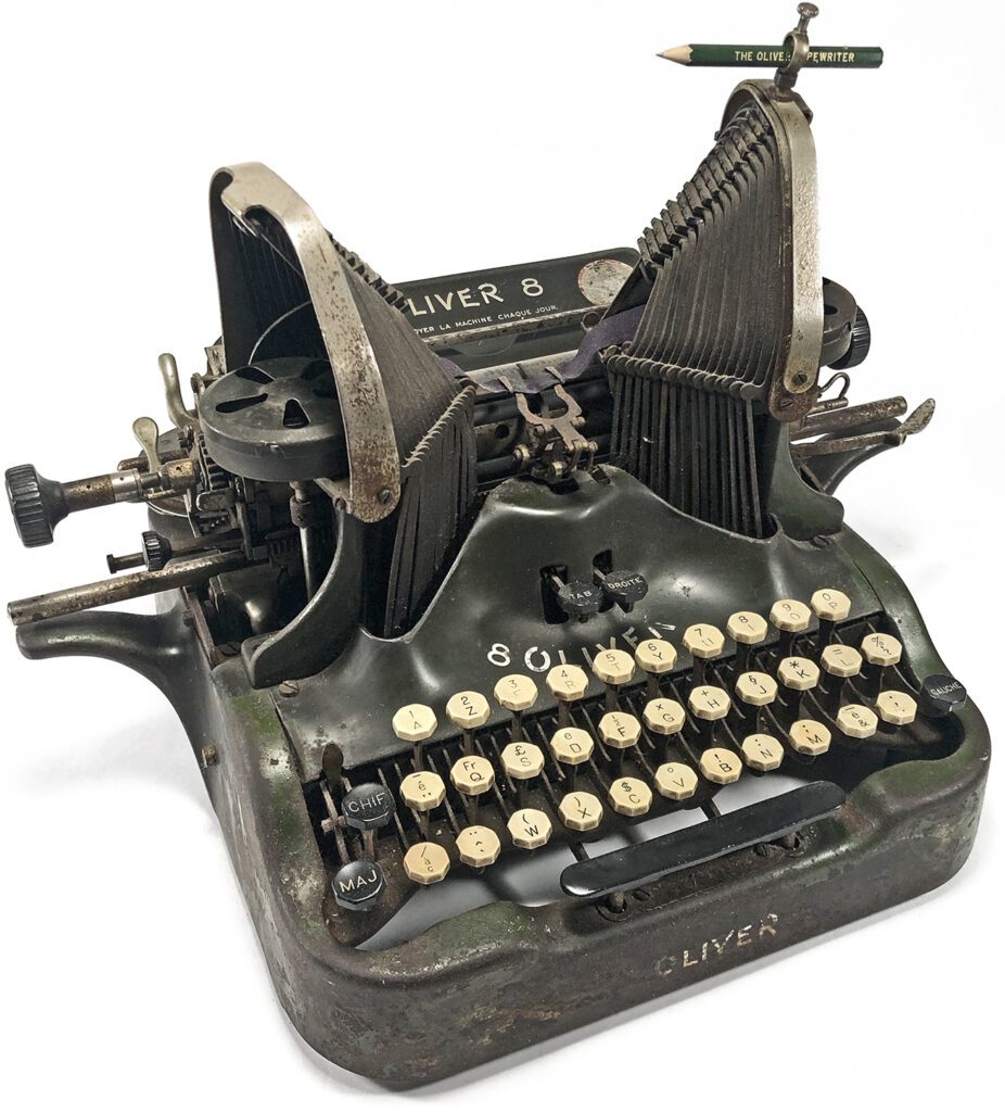 oliver antique typewriter